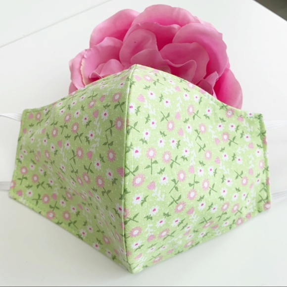 3 for $25 Triple Layer Handmade Face Mask floral - Picture 2 of 6